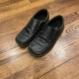 Boys Black Dress Shoes Size 2